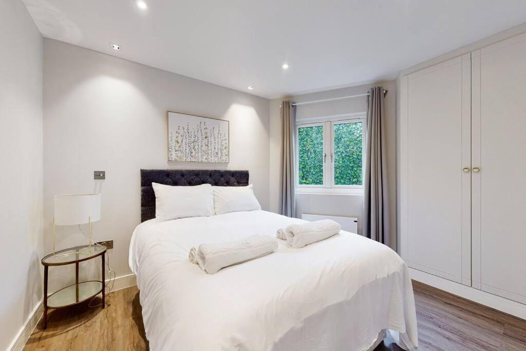 Elegant 2Bed Flat 10Min To Wimbledon Tennis Courts Лондон Екстер'єр фото