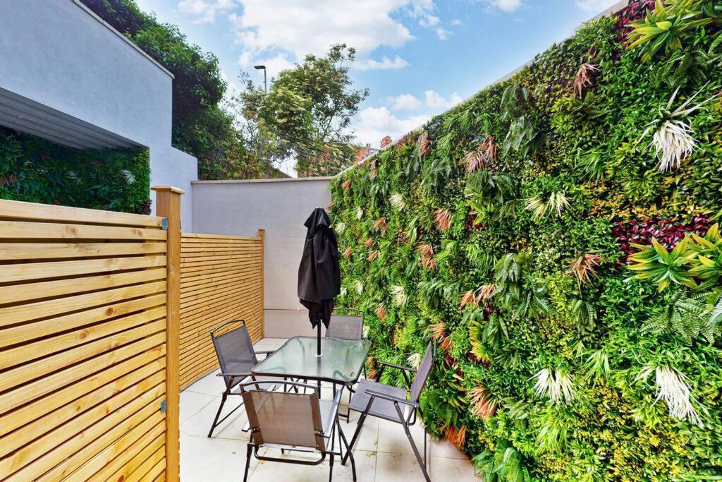 Elegant 2Bed Flat 10Min To Wimbledon Tennis Courts Лондон Екстер'єр фото